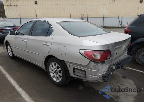 2002 Lexus Es 300 z USA, uszkodzony, nr VIN JTHBF30G320042394